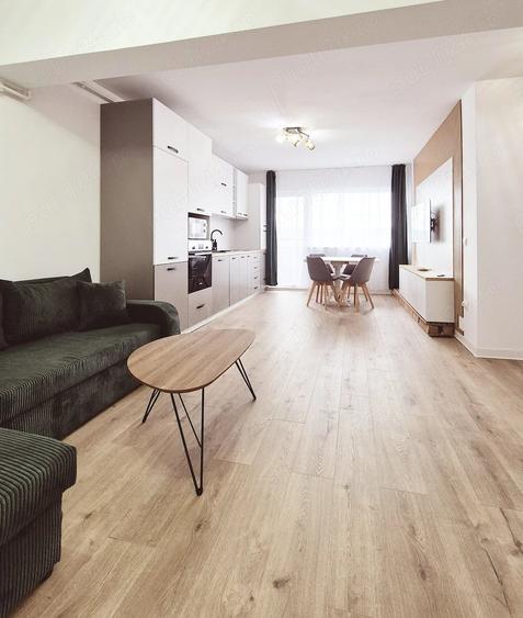 Apartament cu 3 camere semidecomandat în Baciu
