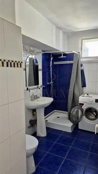 Apartament cu 2 camere decomandat, mobilat în Ultracentral