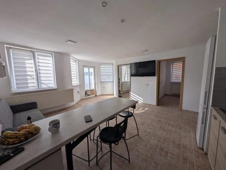 Casă cu 4 camere cu Teren 750 Mp în Cornățel