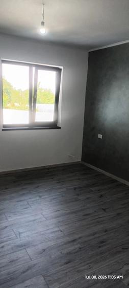 Casă cu 3 camere în Costi