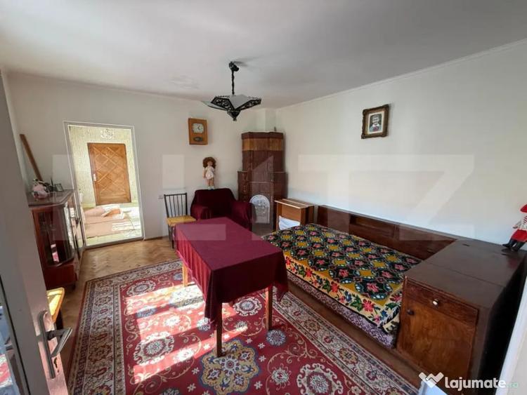 Casă cu 3 camere cu Teren 2800 Mp în Păulești