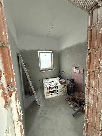 Casă cu 3 camere în Bucovăț