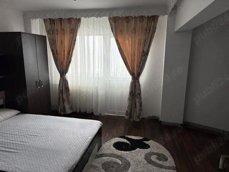 Garsonieră decomandată în Mioriței