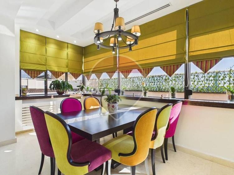 Penthouse cu 7 camere, mobilat în Periferie