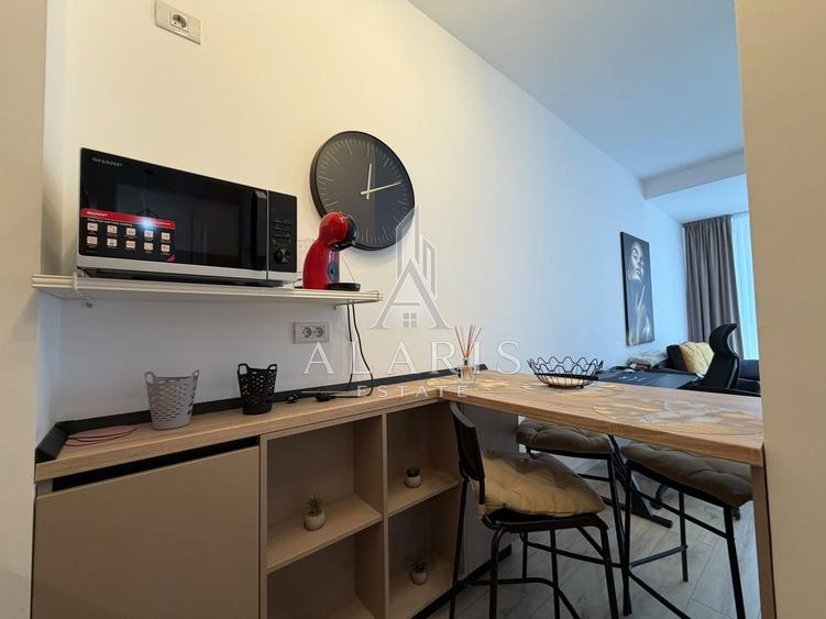 Apartament cu 2 camere semidecomandat, mobilat în Torontalului