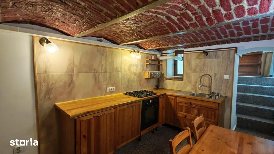 Apartament cu 4 camere, mobilat în Grivița