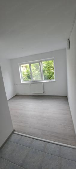 Garsonieră decomandată în Ciarda Roșie