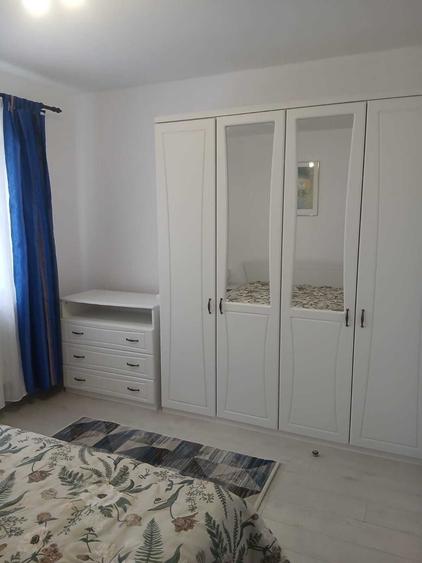 Apartament cu 2 camere semidecomandat în Cetate