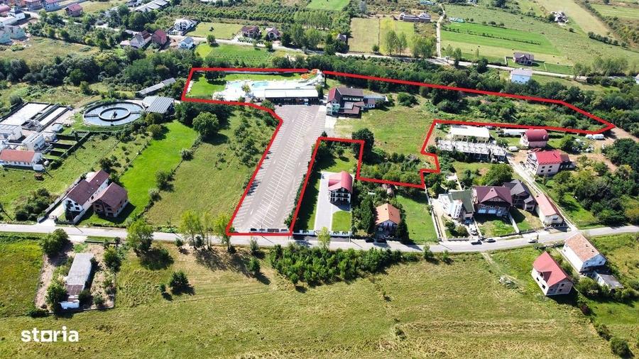 Spațiu comercial, de 2,900 mp, în Central