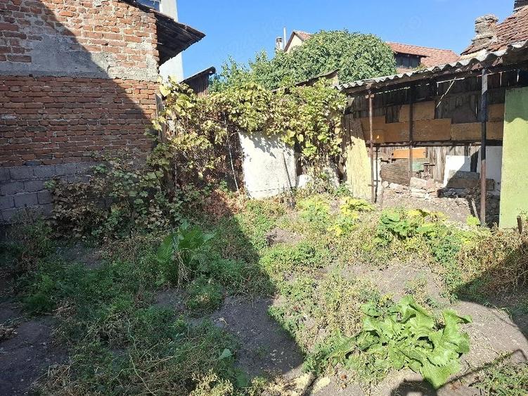 Casă cu Teren 430 Mp în Ultracentral