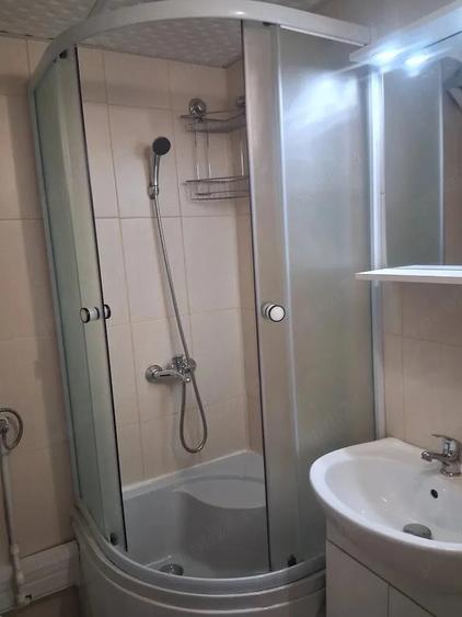 Garsonieră semidecomandată în Brâncoveanu