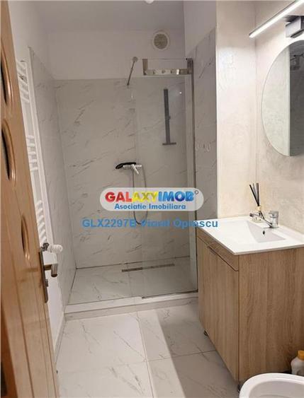 Apartament cu 3 camere semidecomandat, mobilat în Iancului