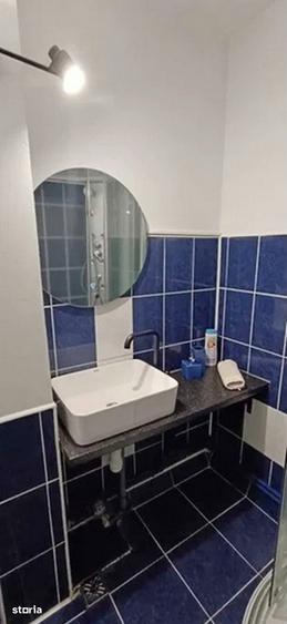 Apartament cu 3 camere decomandat în Turnișor