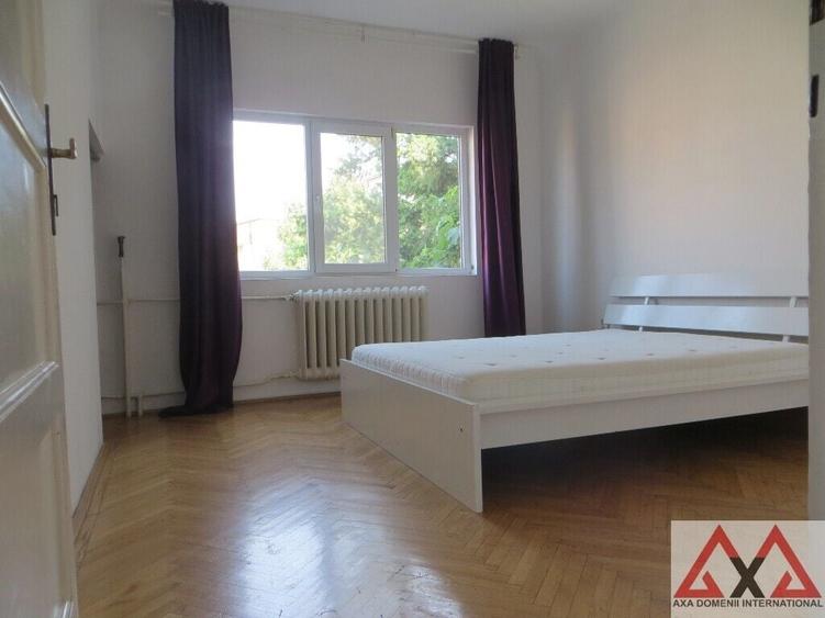 Duplex cu 3 camere cu Canalizare în Vatra Luminoasă