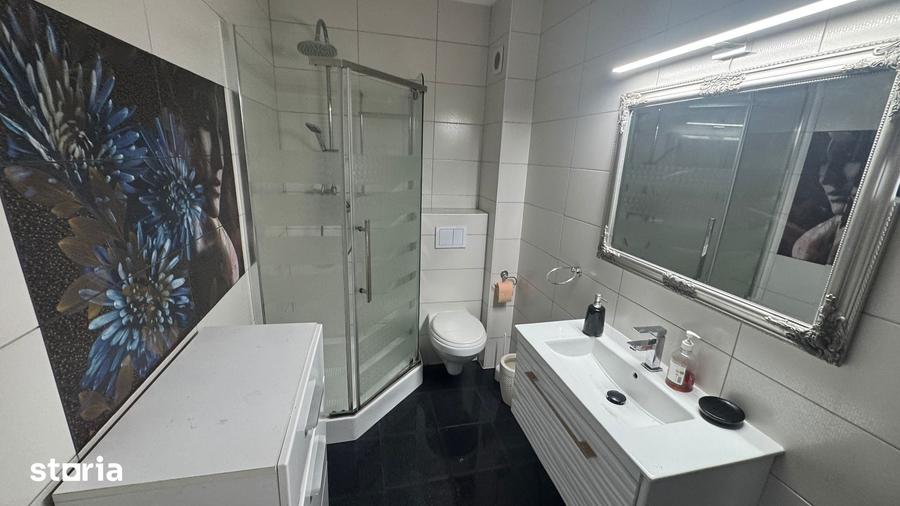 Apartament cu 2 camere, mobilat în Central