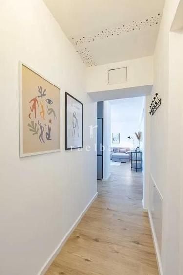 Apartament cu 2 camere semidecomandat, mobilat în Barbu Văcărescu