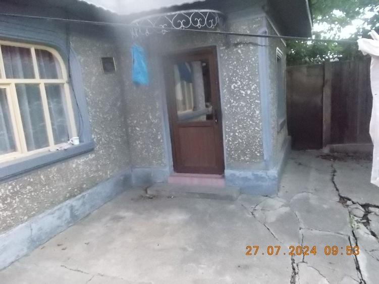 Casă cu 4 camere în Exterior Vest