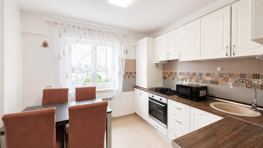 Apartament cu 2 camere decomandat în Tudor Vladimirescu