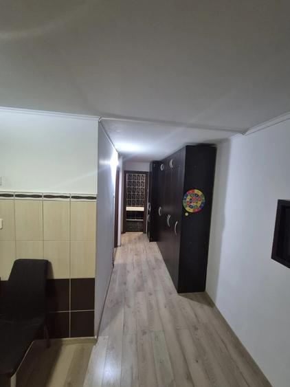 Apartament cu 3 camere în Nicolina