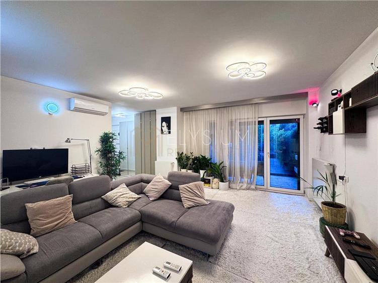 Apartament cu 3 camere semidecomandat, mobilat în Floreasca