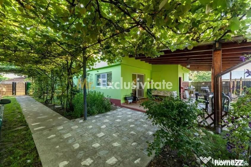 Casă cu 3 camere cu Teren 2720 Mp în Uliești