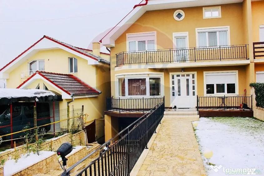 Casă cu 6 camere cu Teren 719 Mp în Oncea