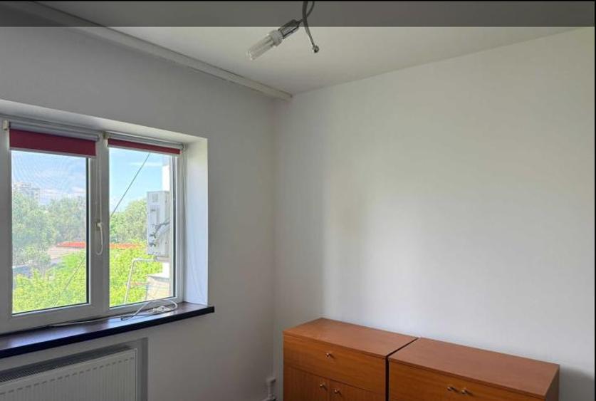 Apartament cu 2 camere decomandat în CET