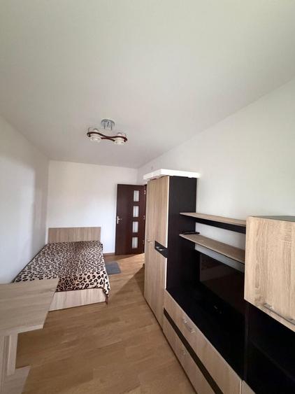 Apartament cu 3 camere în Gura Văii
