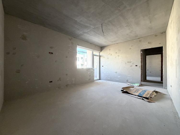 Apartament cu 2 camere decomandat în Giroc
