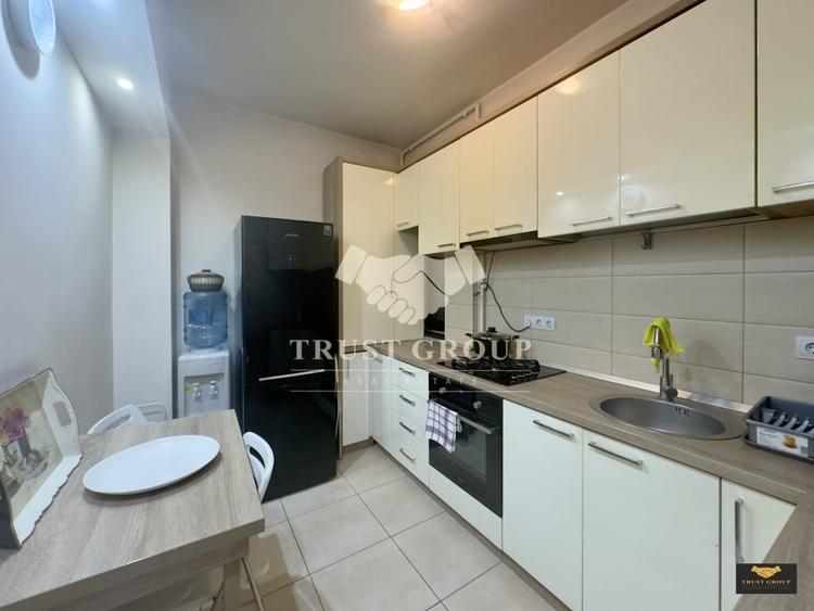 Apartament cu 3 camere decomandat, mobilat în Domenii