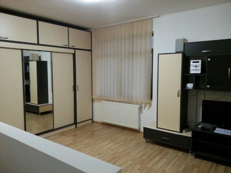 Garsonieră semidecomandată, mobilată în Zorilor