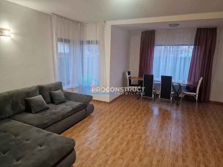 Casă individuală cu 4 camere cu Canalizare în Dumbrăvița