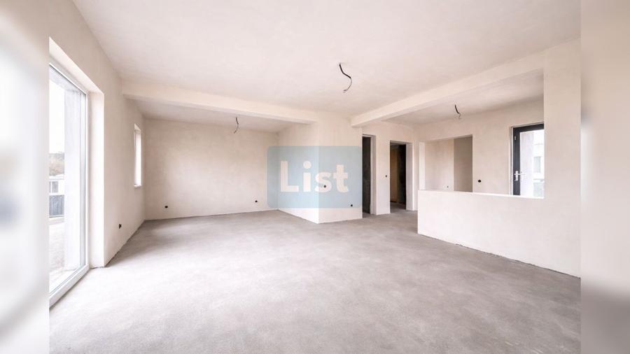 Casă cu 4 camere cu Teren 150 Mp în Florești