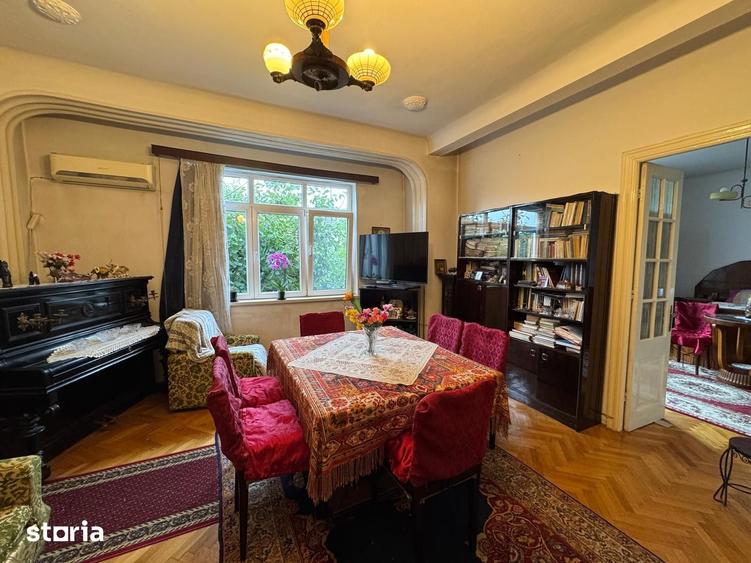 Apartament cu 3 camere în Cotroceni
