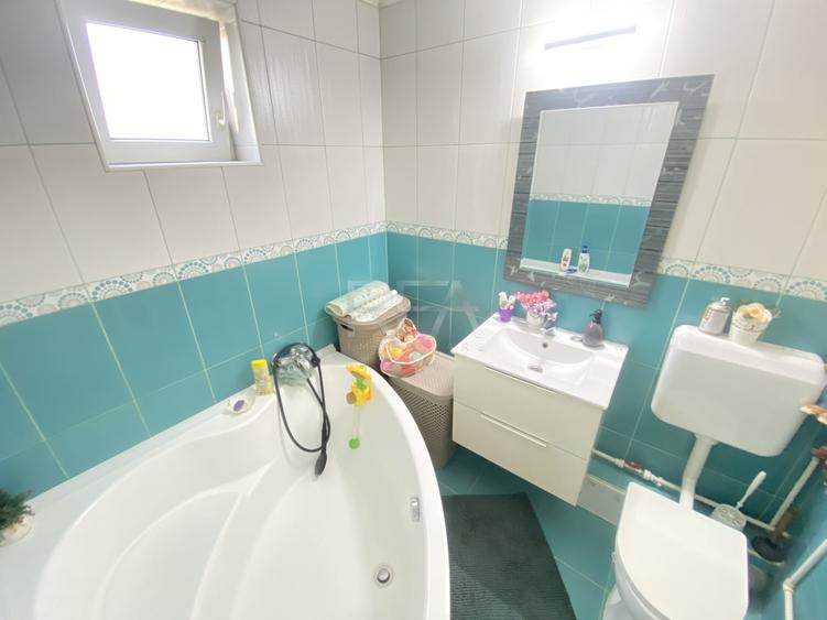 Apartament cu 3 camere decomandat, mobilat în Rahova