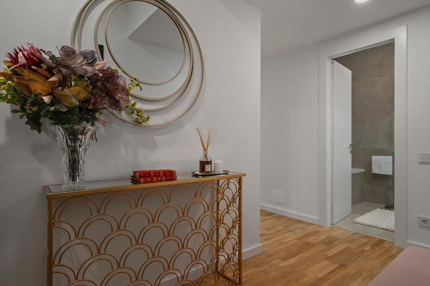 Apartament cu 3 camere decomandat, mobilat în Pipera