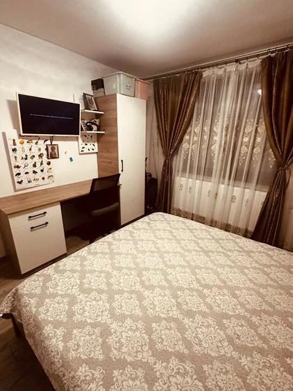 Apartament cu 2 camere semidecomandat în Rolast