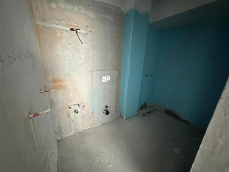 Apartament cu 3 camere decomandat în Nord