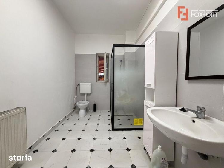 Casă cu 5 camere cu Teren 40 Mp în Elisabetin