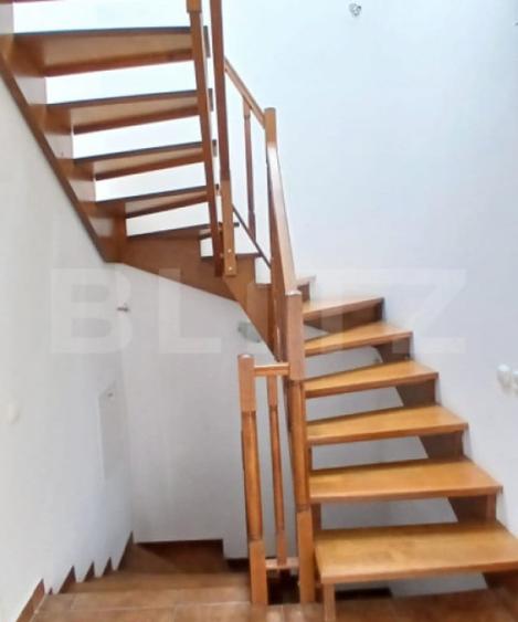 Vila de vanzare, 300 mp, zona Livezeni - 13