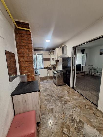 Apartament cu 2 camere decomandat în Exterior Vest