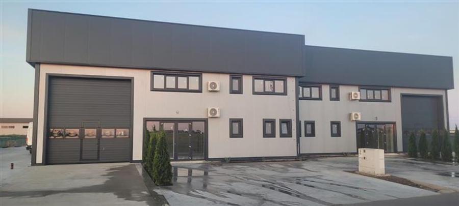 Spațiu industrial, de 550 mp, în Domnești