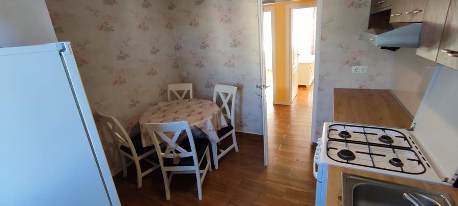 Apartament cu 2 camere decomandat în Horea