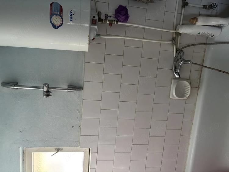 Casă cu Teren 1618 Mp în Central