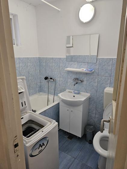 Apartament cu 2 camere în Micro 14