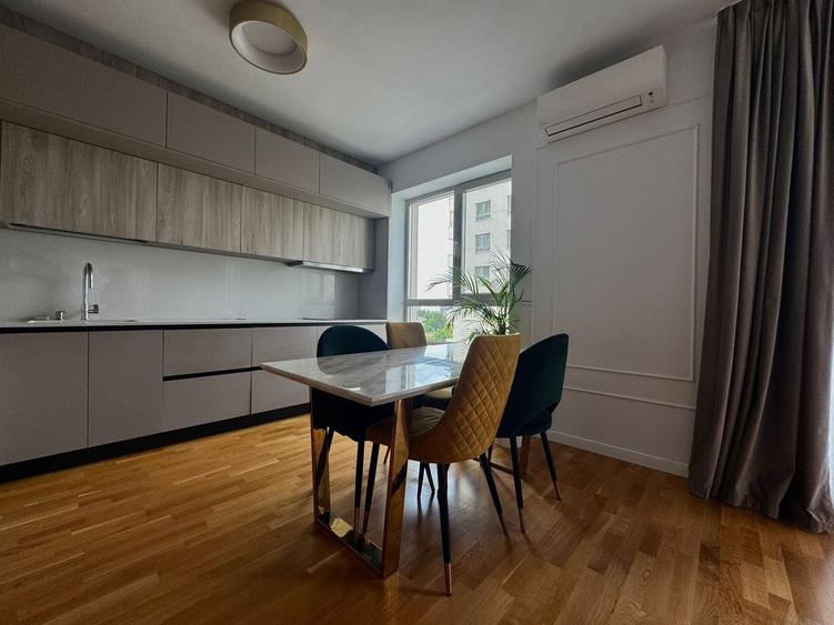 Apartament cu 3 camere decomandat, mobilat în 1 Mai