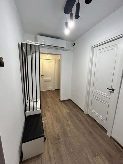 Apartament cu 3 camere decomandat în Popoveni