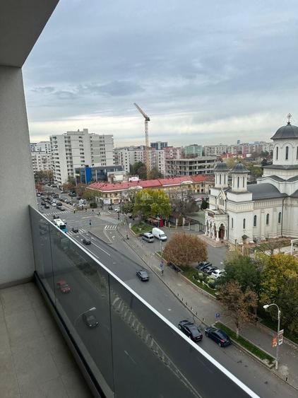 Garsonieră decomandată, mobilată în 13 Septembrie