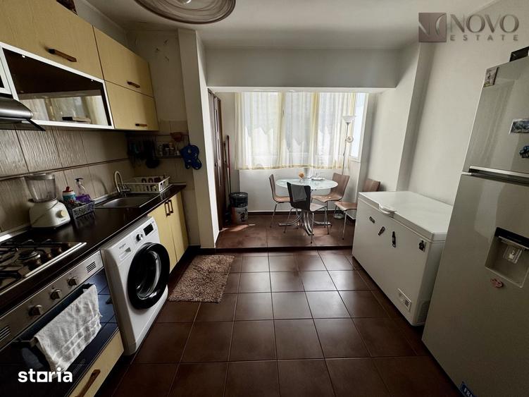 Apartament cu 4 camere decomandat în Pantelimon