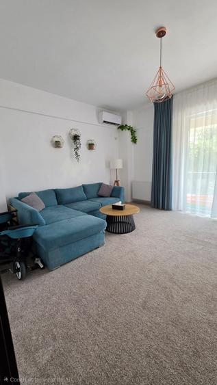 Apartament cu 2 camere decomandat în Central